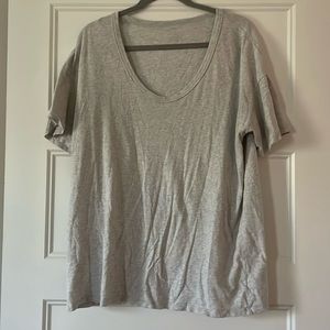 Aerie women’s relaxed, boyfriend, fit T-shirt